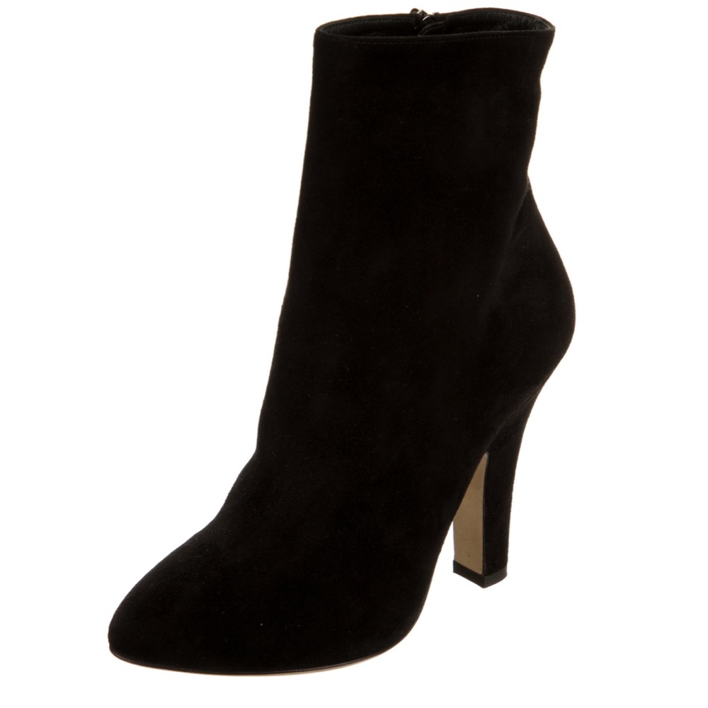 dolce and gabbana suede boots